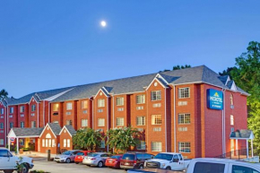 Отель Microtel Inn & Suites by Wyndham Stockbridge/Atlanta I-75  Стокбриддж